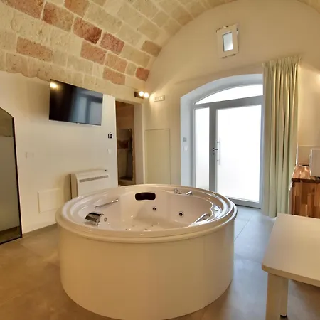 Bianca & - Housea Apartment *